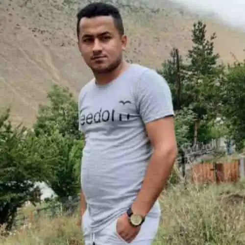 گلی